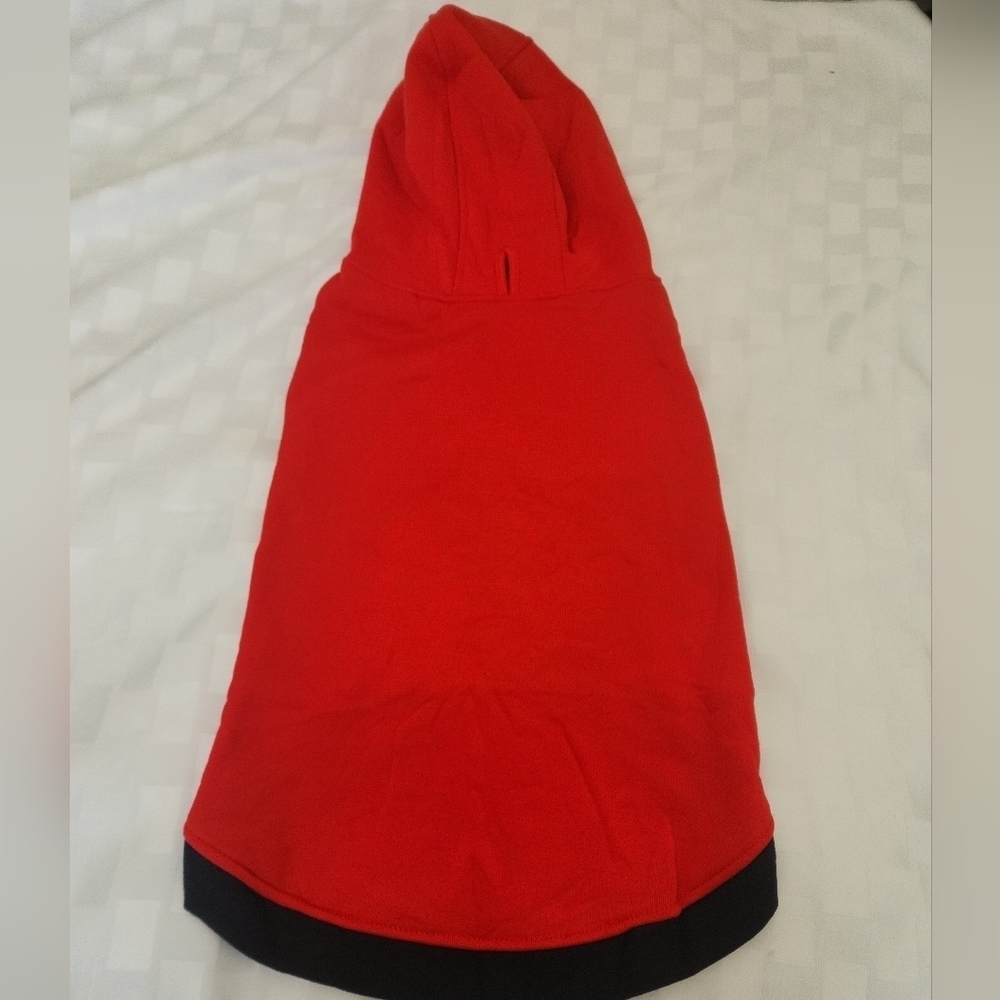 Dr. NONO Dog Red Hoodie Sweater With Black Trim NWT Size 3. XL